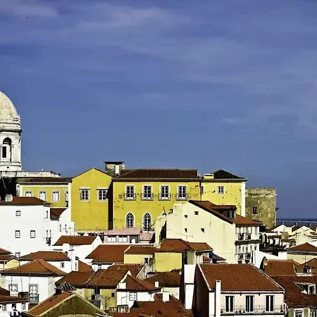 Room In Apartment - Quarto 4 Duplo Com Varanda - Centro Lisboa بيت ضيافة *